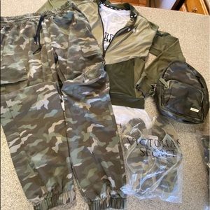 Vs pink ultimate jacket cargo jogger shoe
